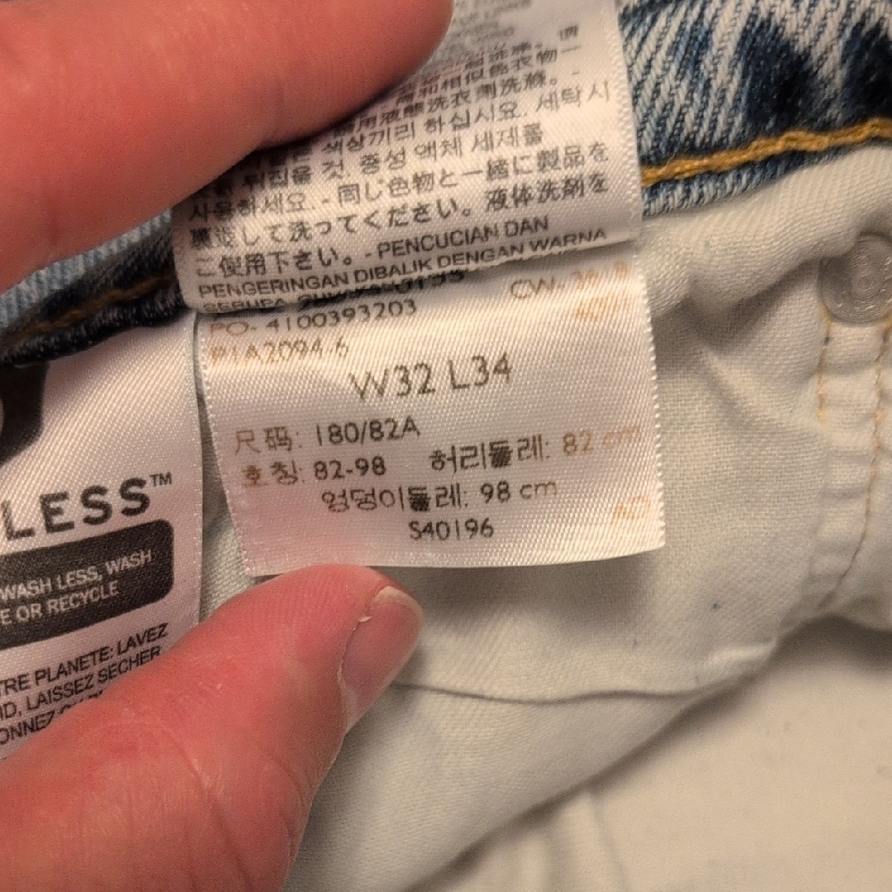 Levi's Blue Denim Jeans with Brown Label